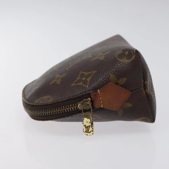 LOUIS VUITTON Monogram Pochette Cosmetic PM Pouch - Picture 4 of 15